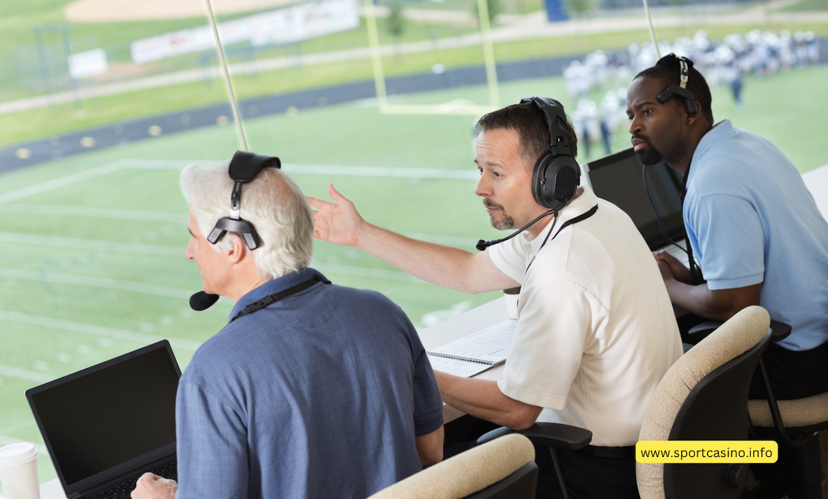 The Evolution of Sports Broadcasting: Adapting to Digital Media and Social Media